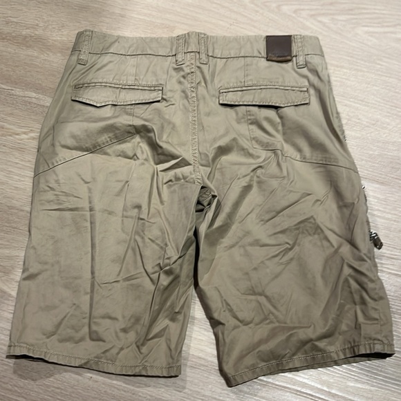 Guess chino shorts - Picture 2 of 3